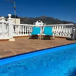 Flores Lägenhet Nerja
