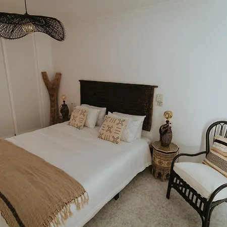 Apartment Flores *