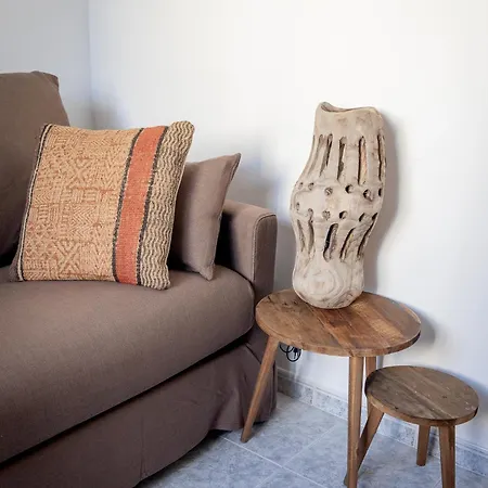 Apartment Flores *