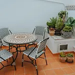 Flores Appartement *